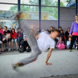 Hip hop 1028